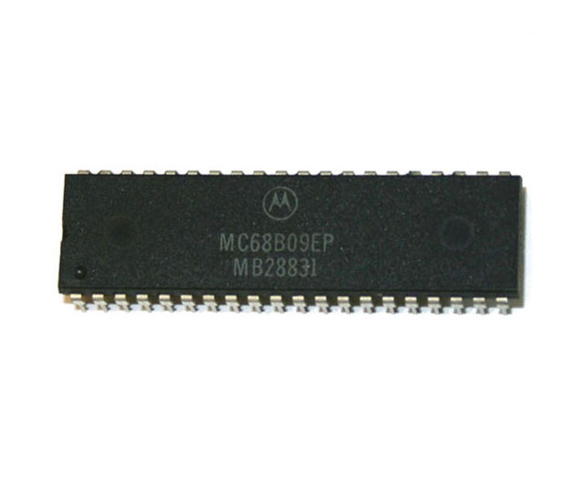 IC, 68B09 8-bit processor chip