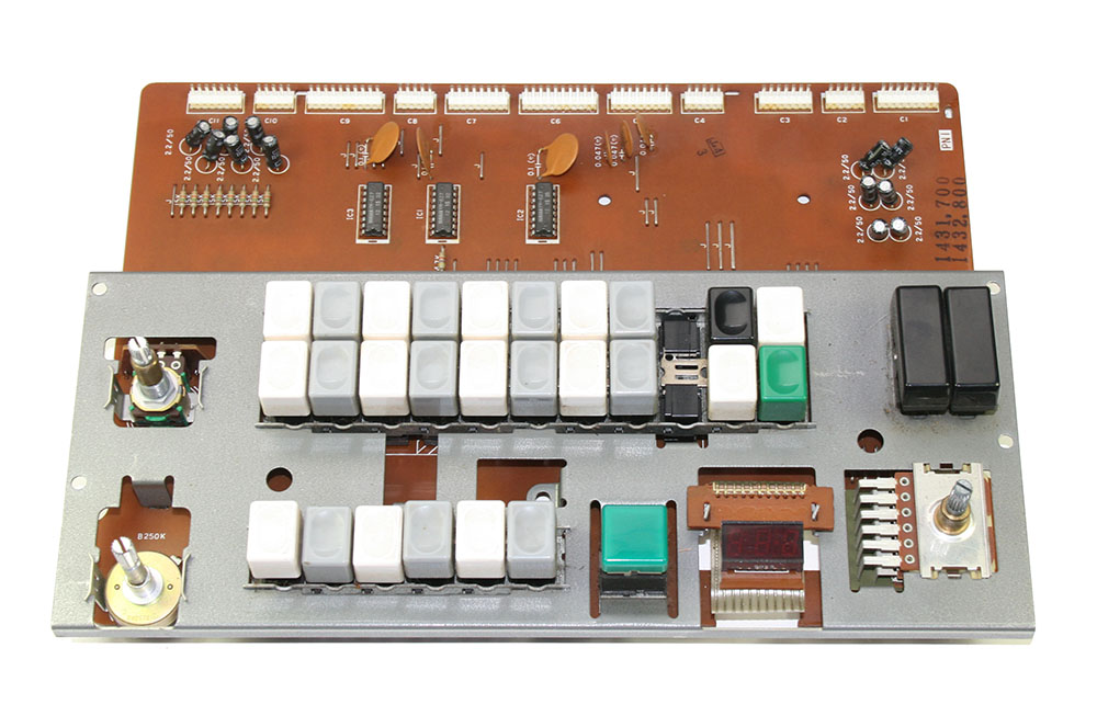 Panel board 1, Yamaha D85