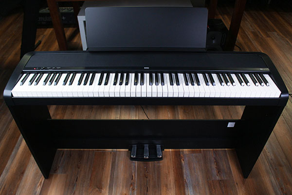 Korg B2 digital piano (Black)