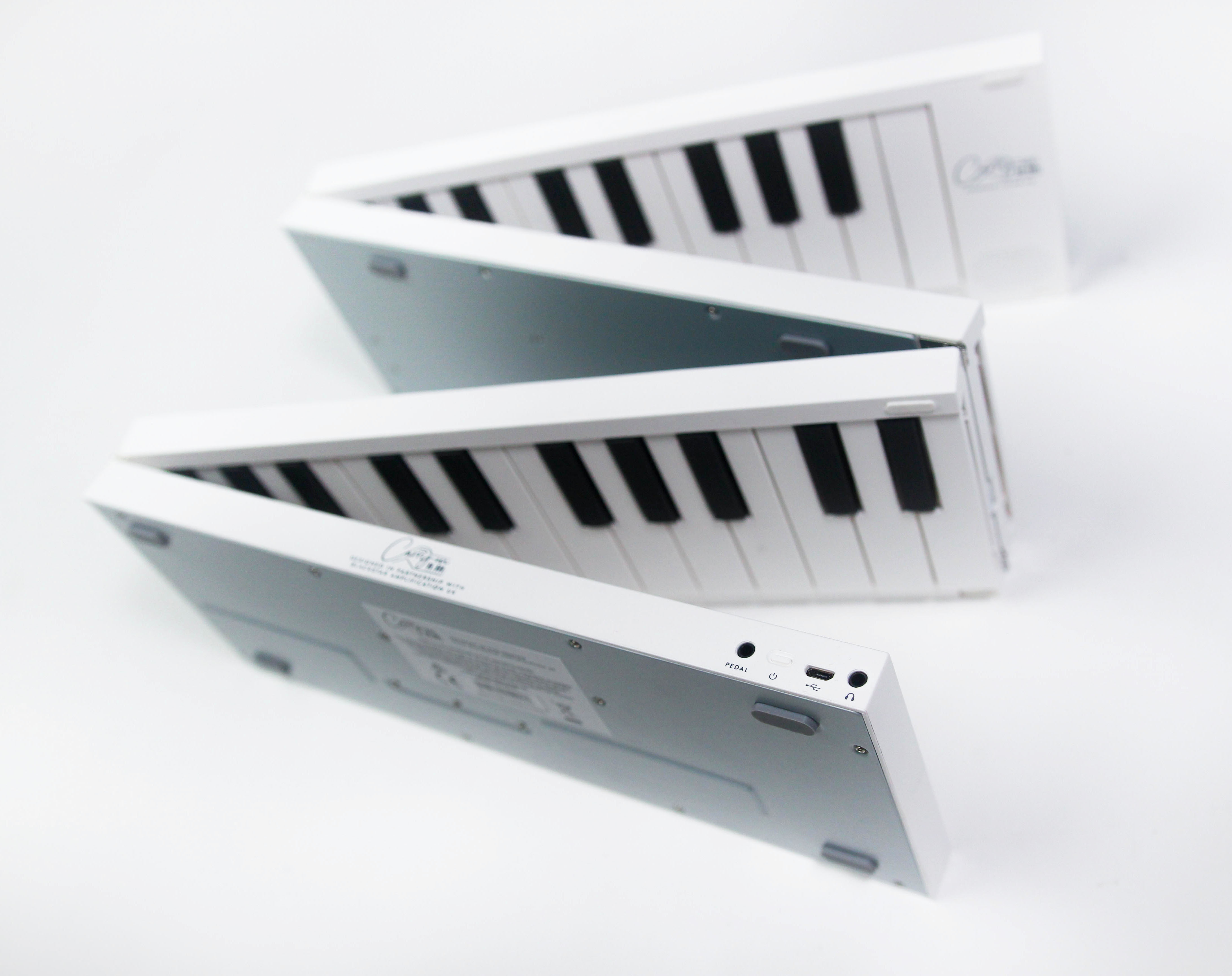 Carry-On Folding Piano 88