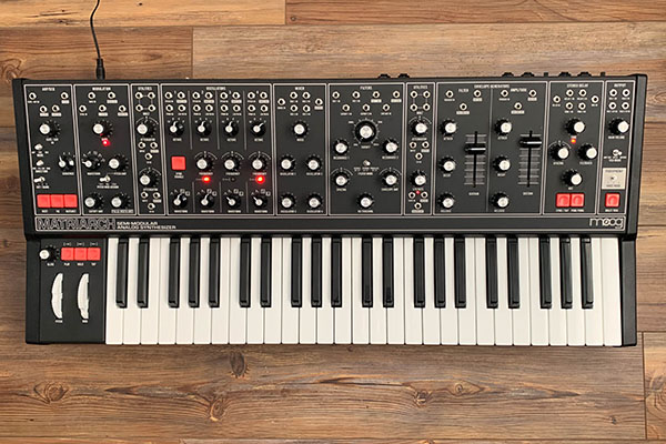 Moog Matriarch Dark
