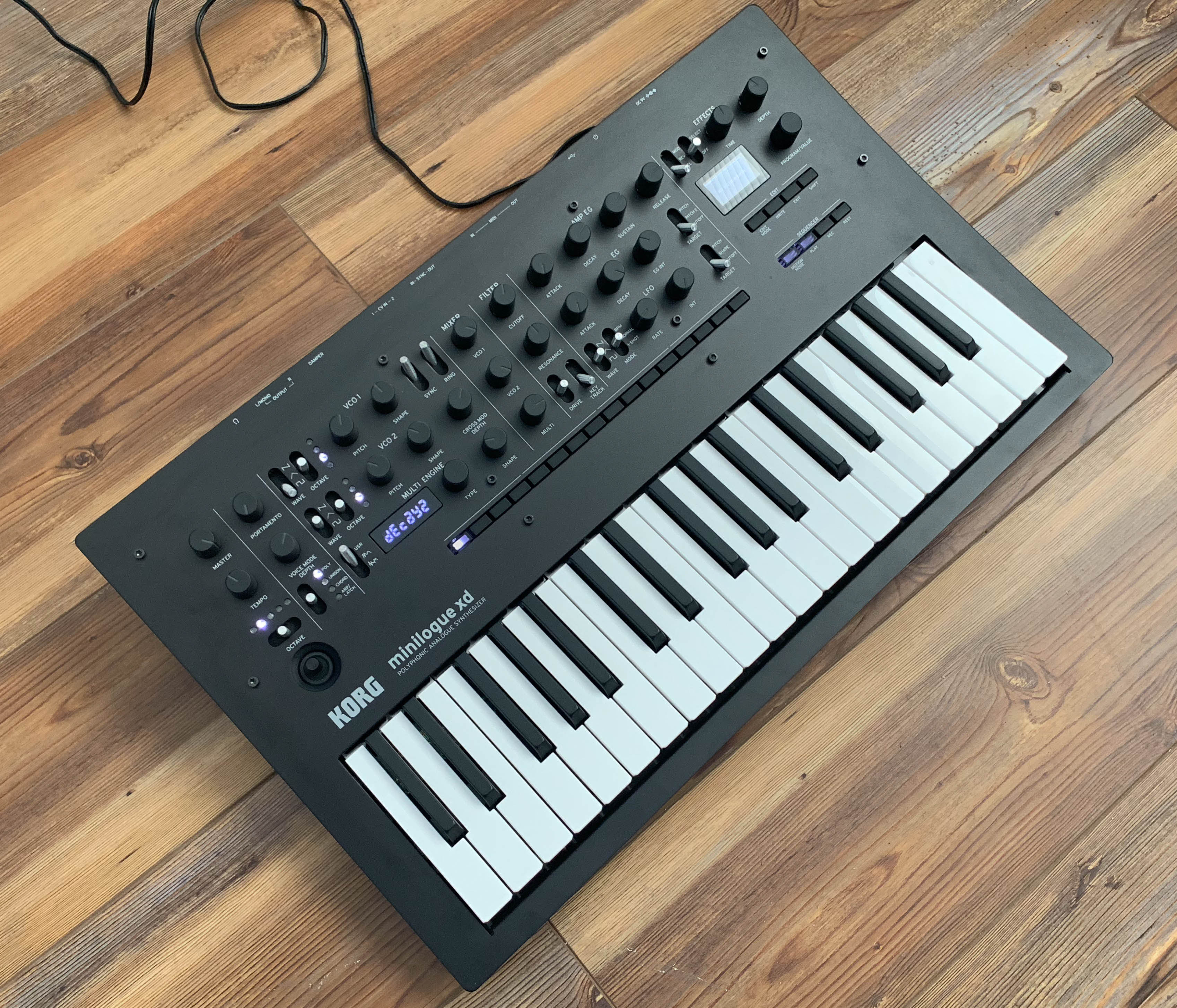 Korg Minilogue XD