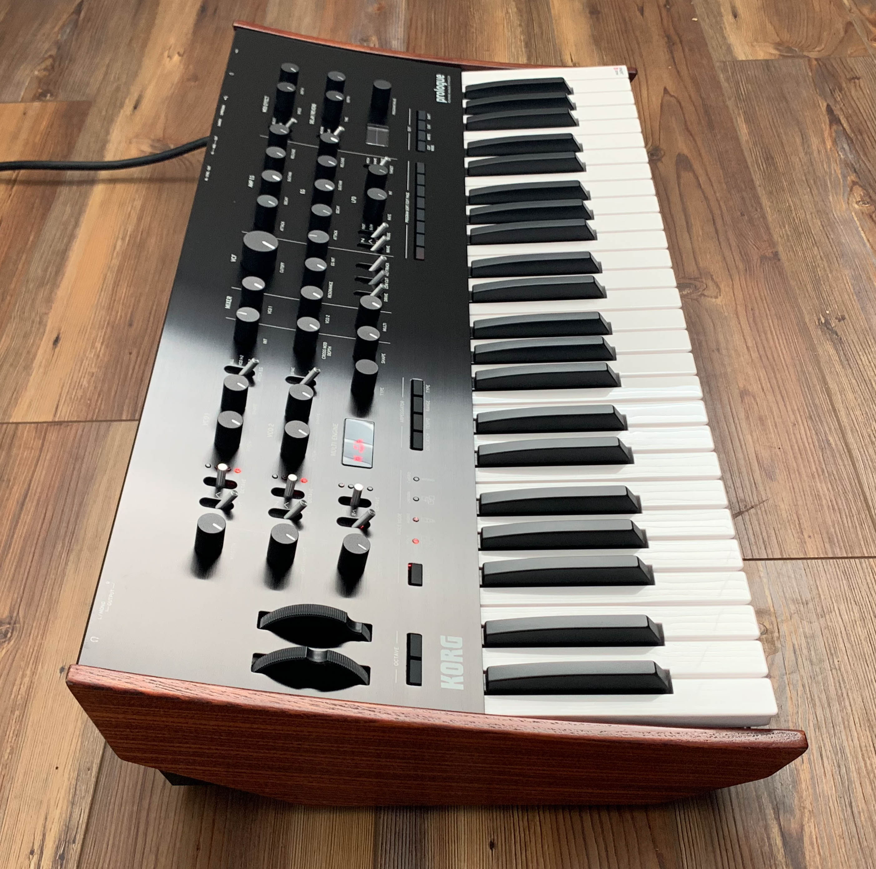 Korg Prologue 8-Voice