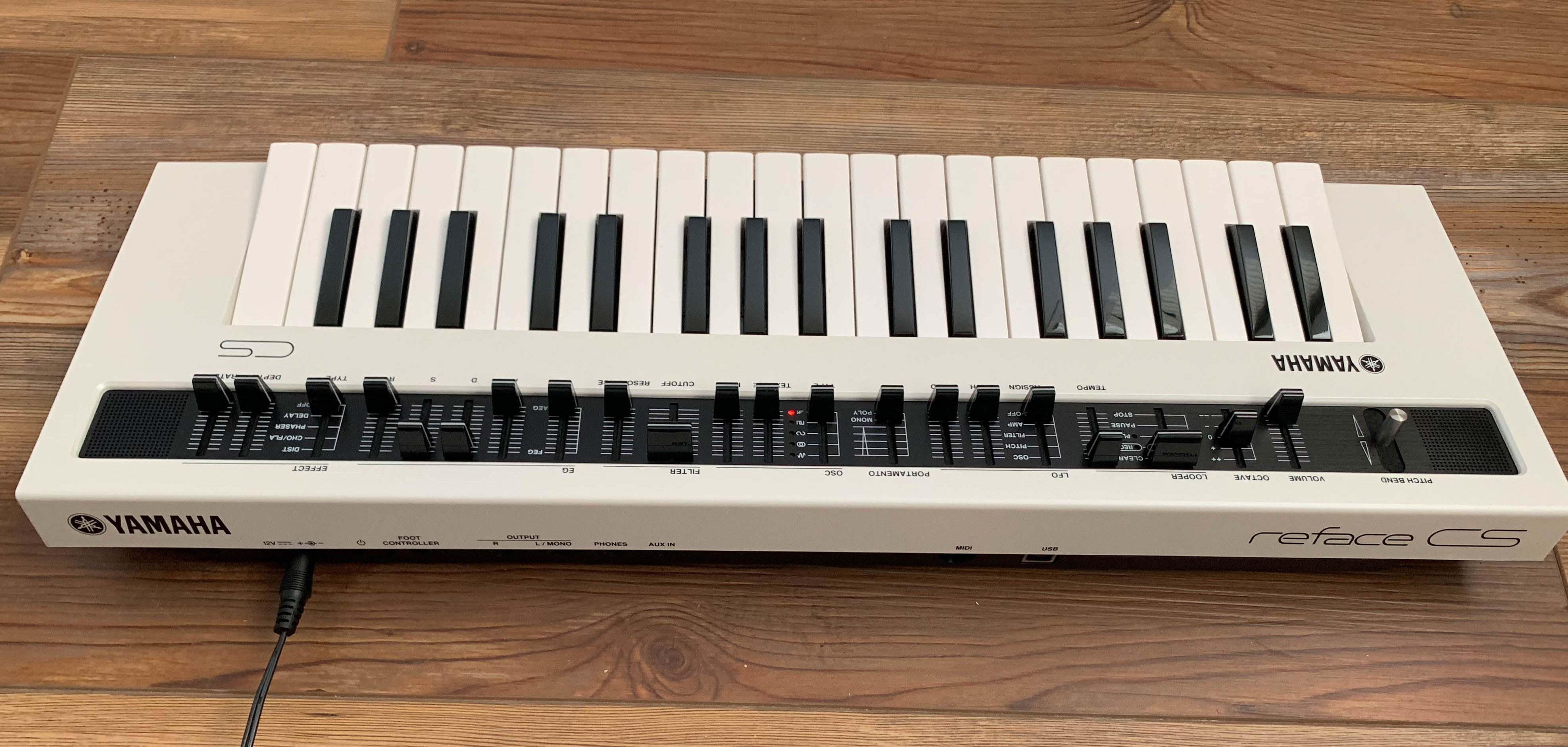 Yamaha Reface CS