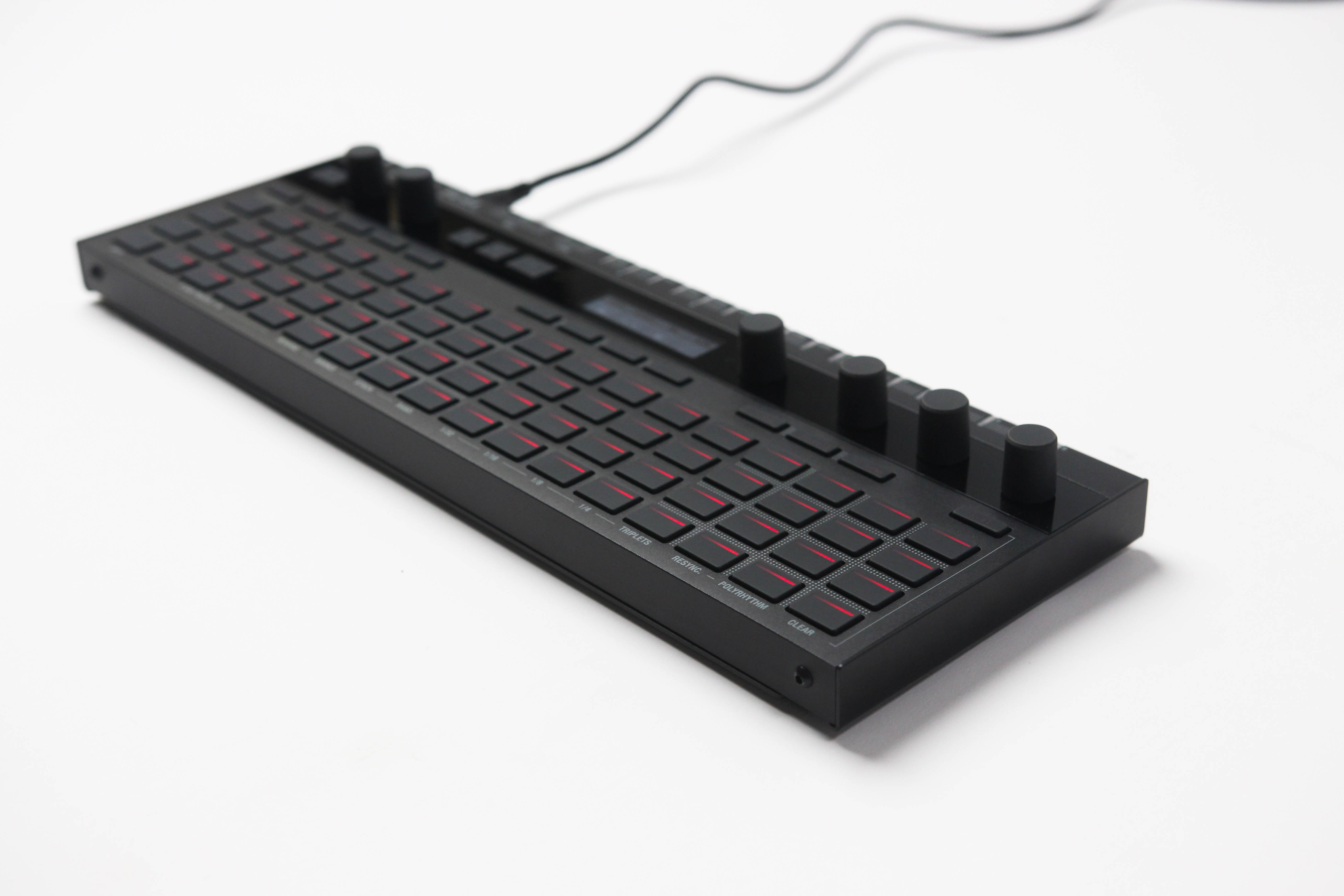 Korg SQ-64