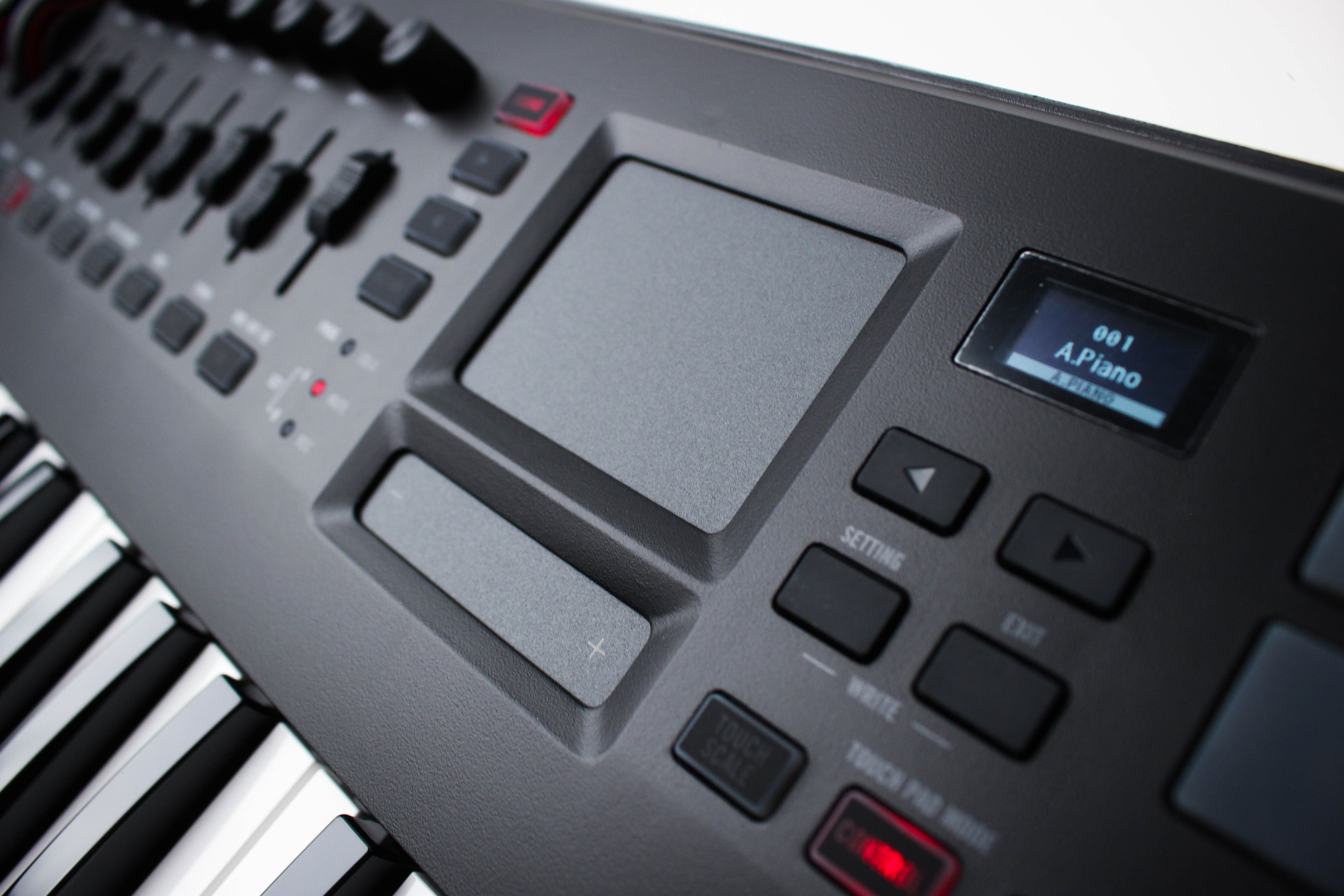 Korg Triton Taktile