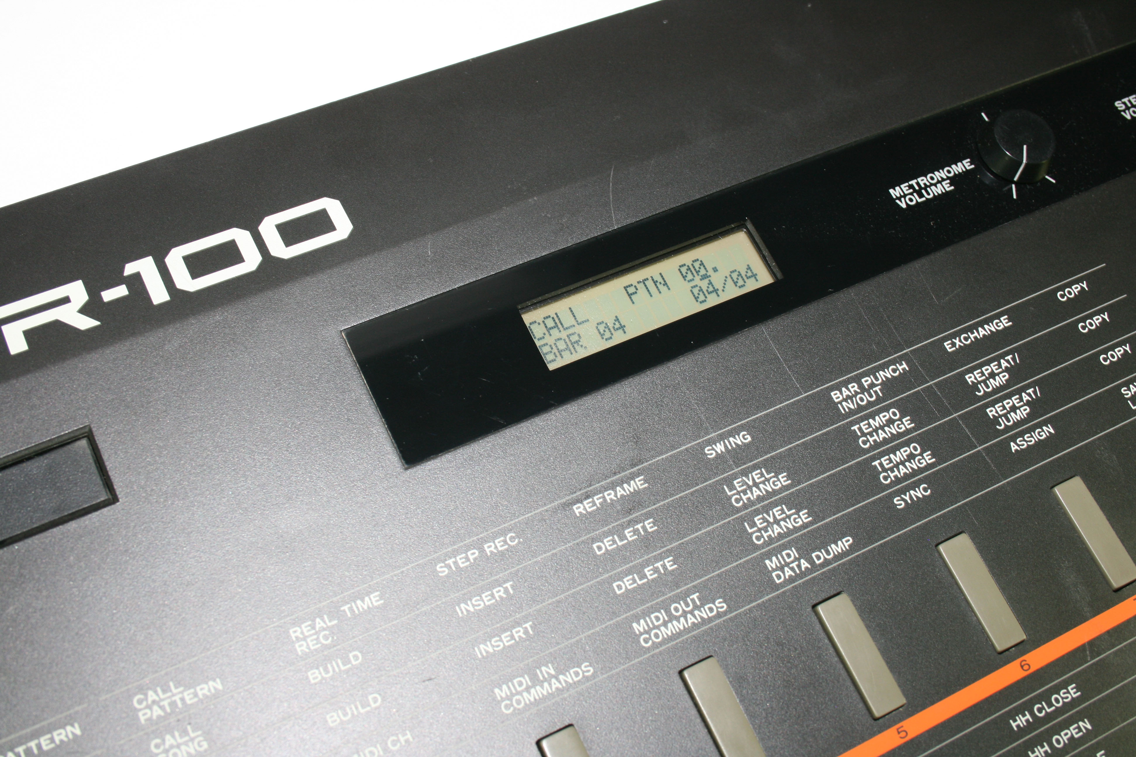 Kawai R-100 drum machine