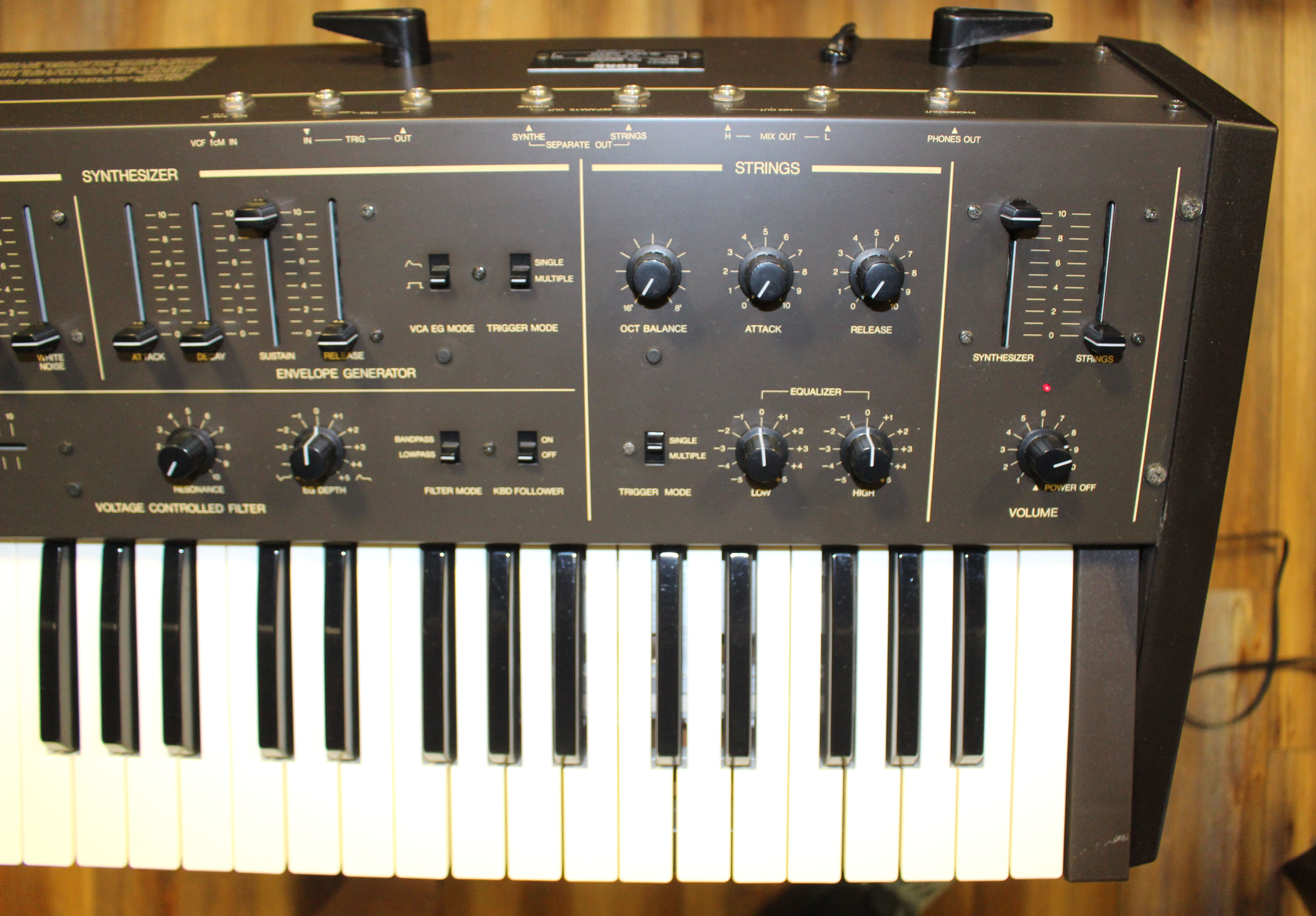 Korg Delta