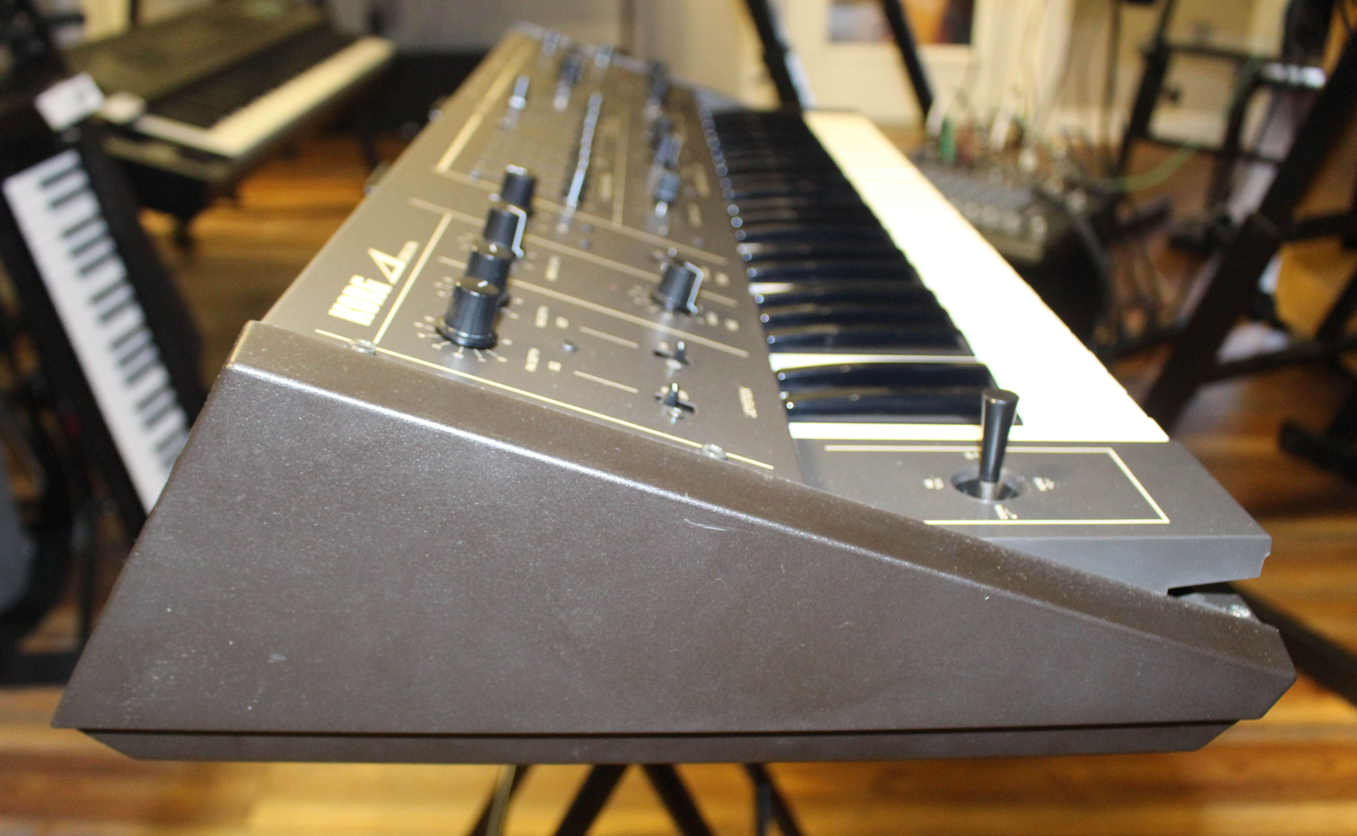 Korg Delta
