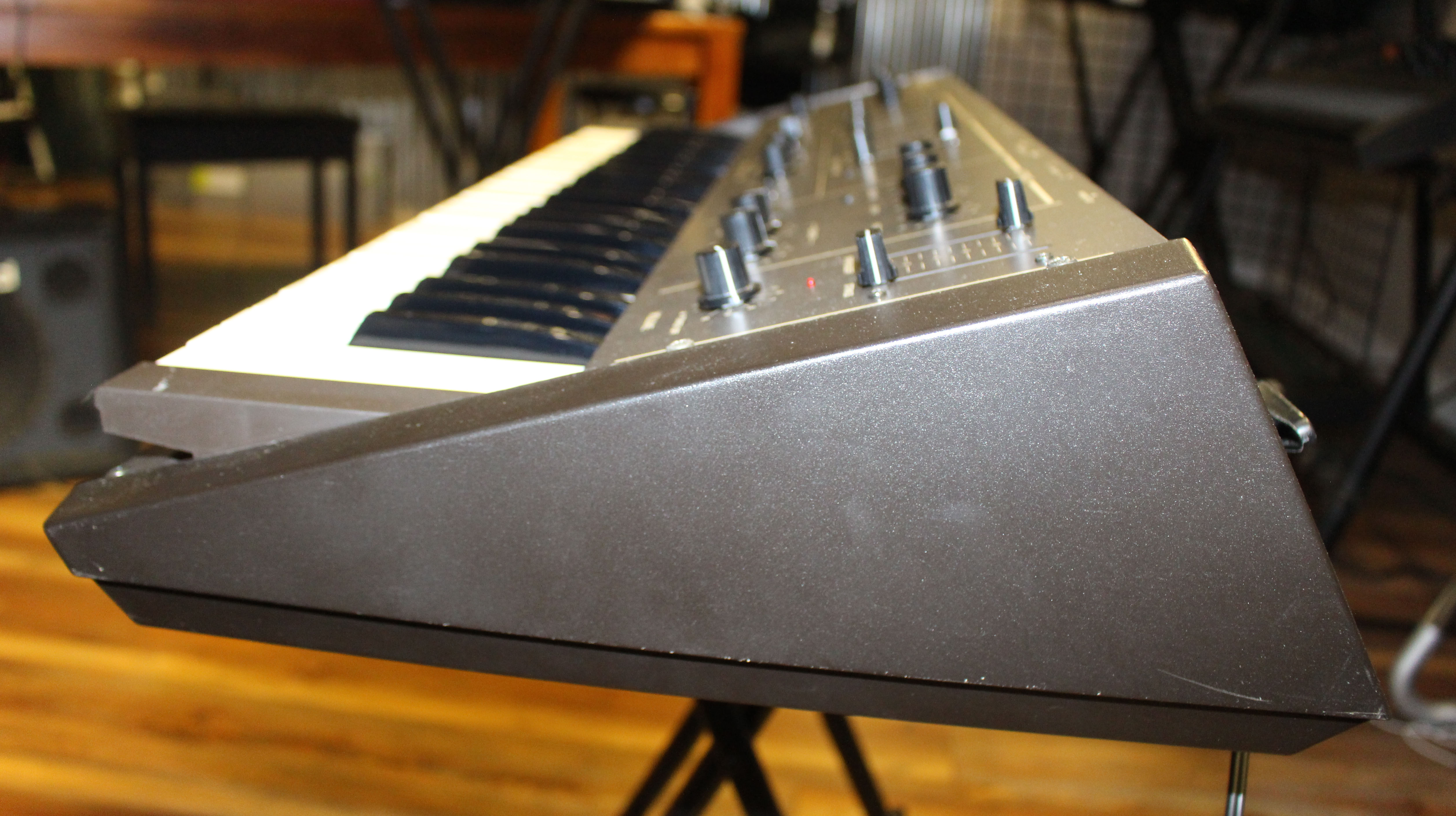Korg Delta