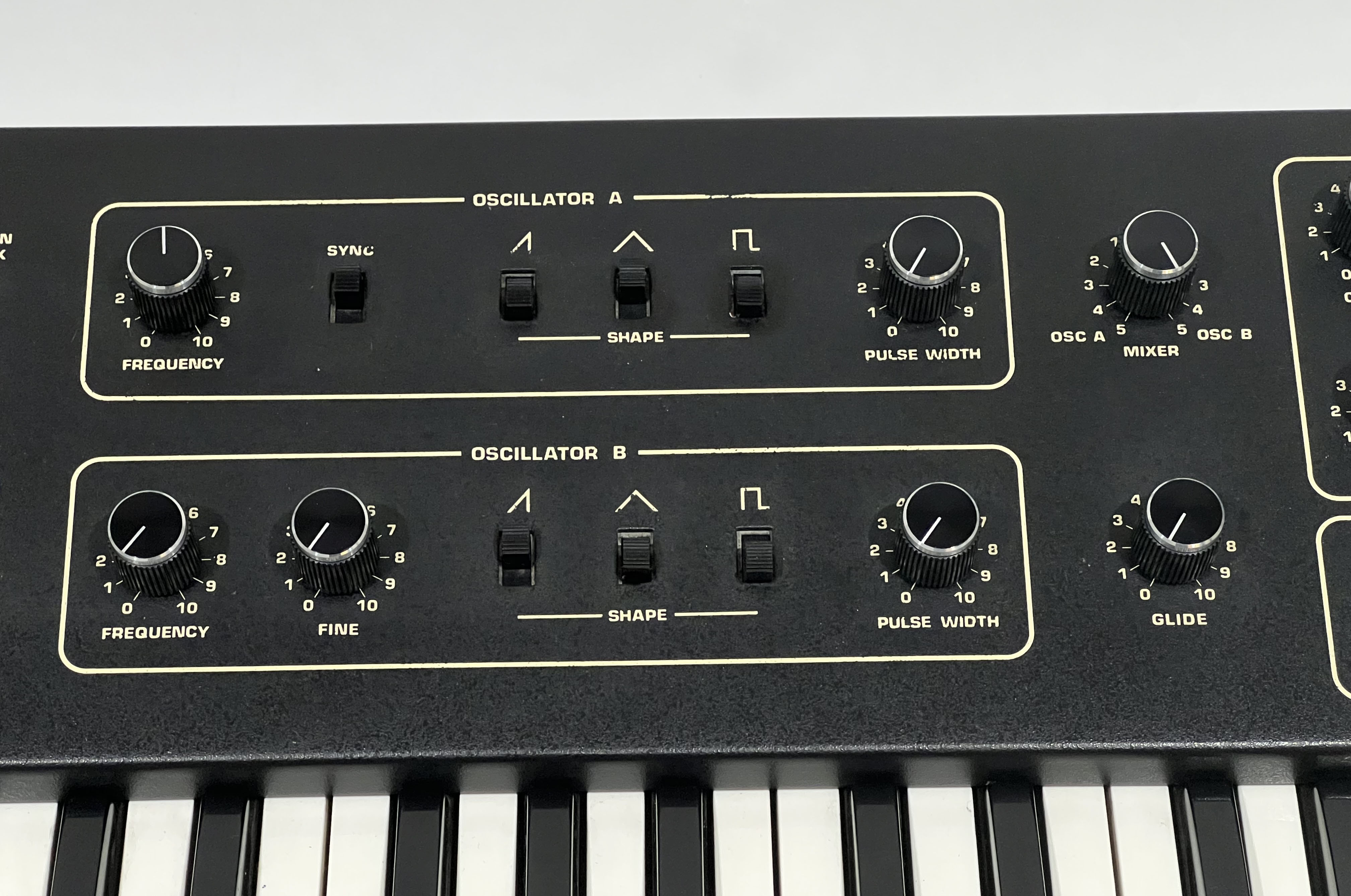 Sequential Circuits Prophet-600