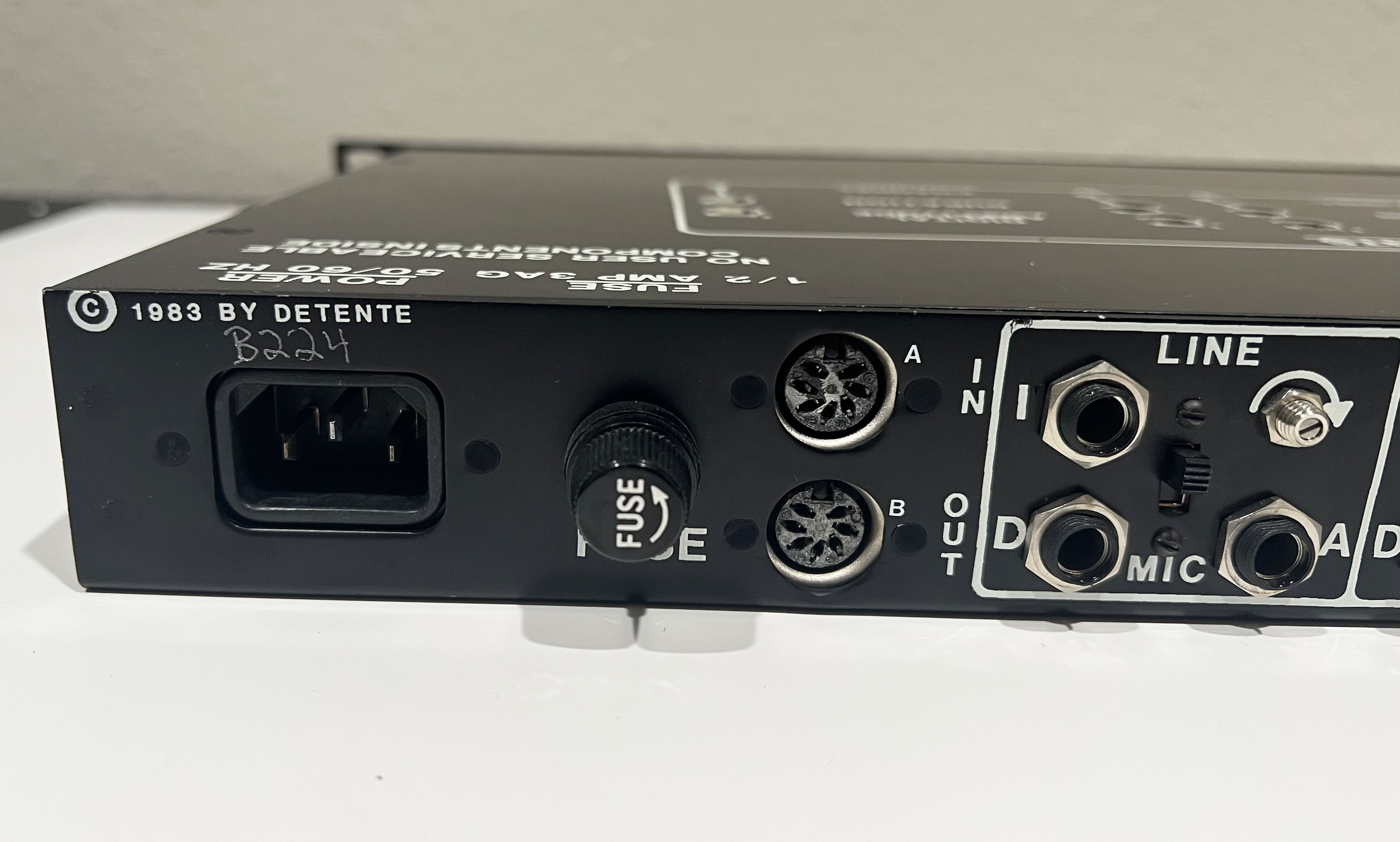 Detente MX1+ 6-Channel CV Gate Unit