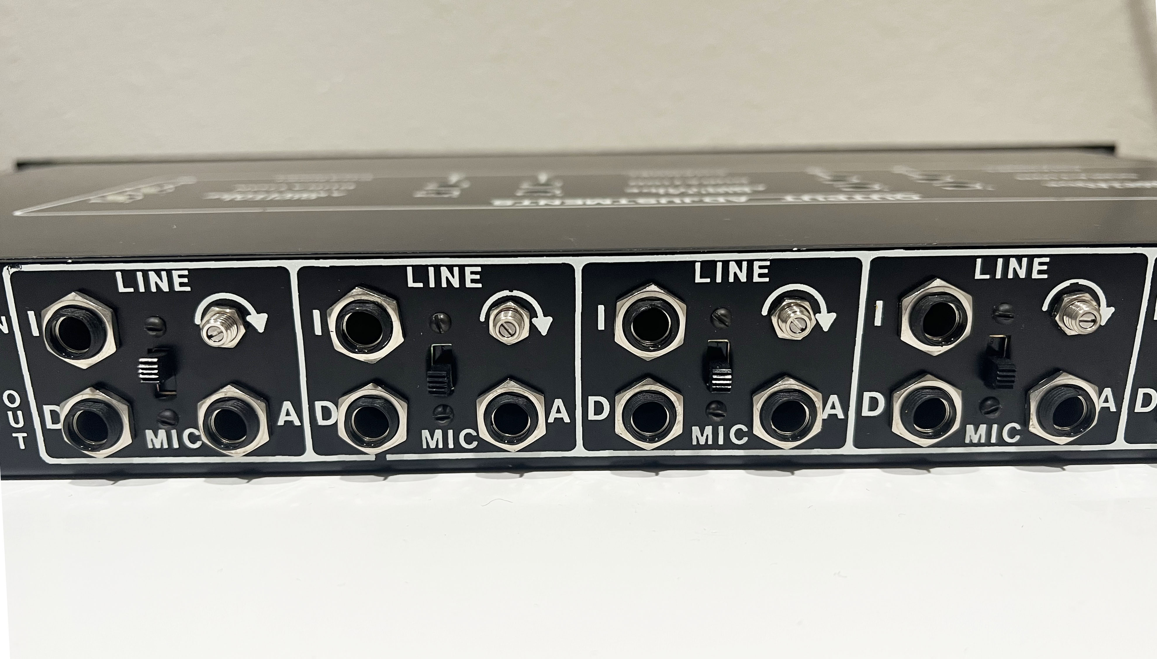 Detente MX1+ 6-Channel CV Gate Unit