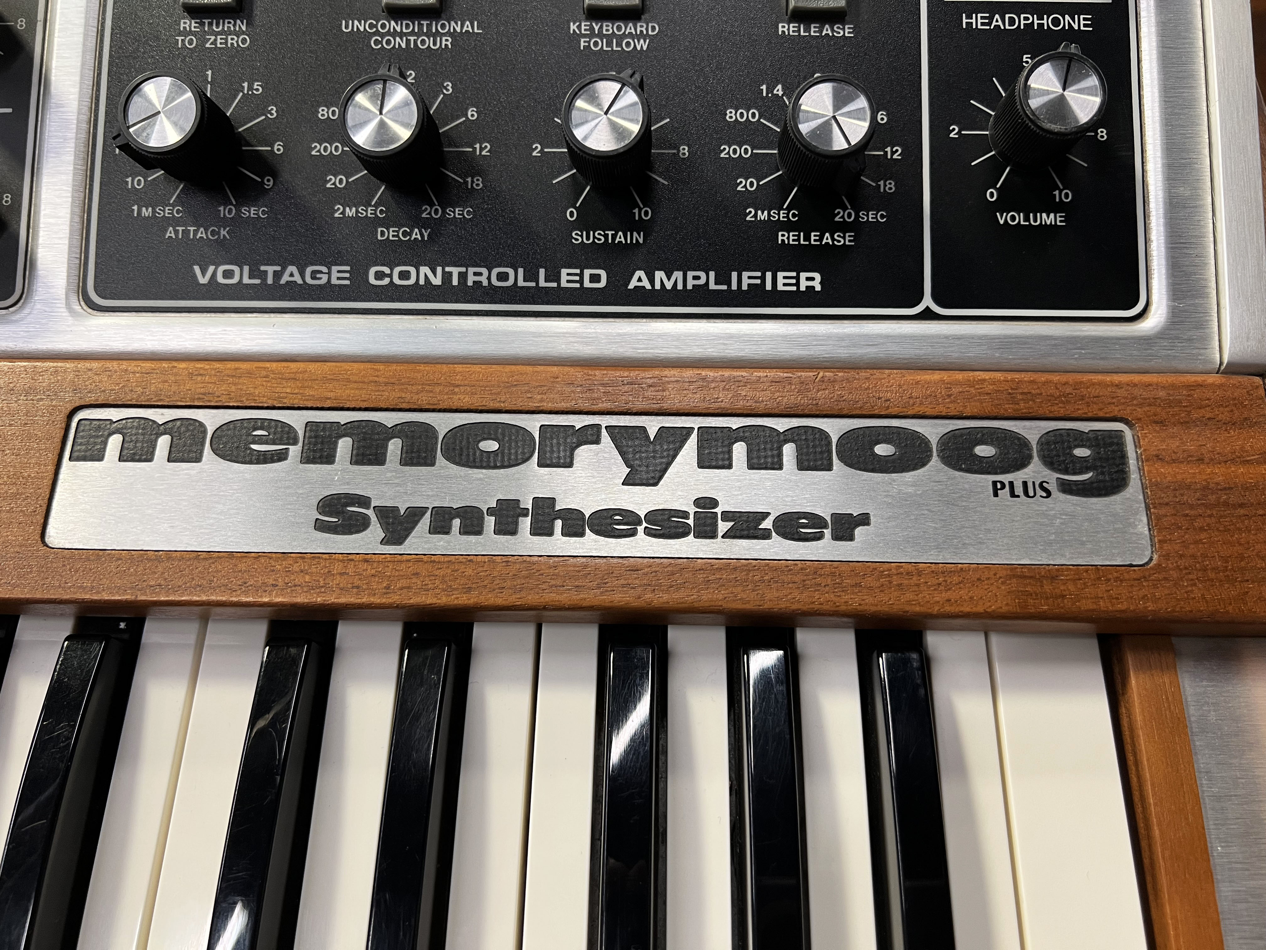 Moog Memorymoog Plus