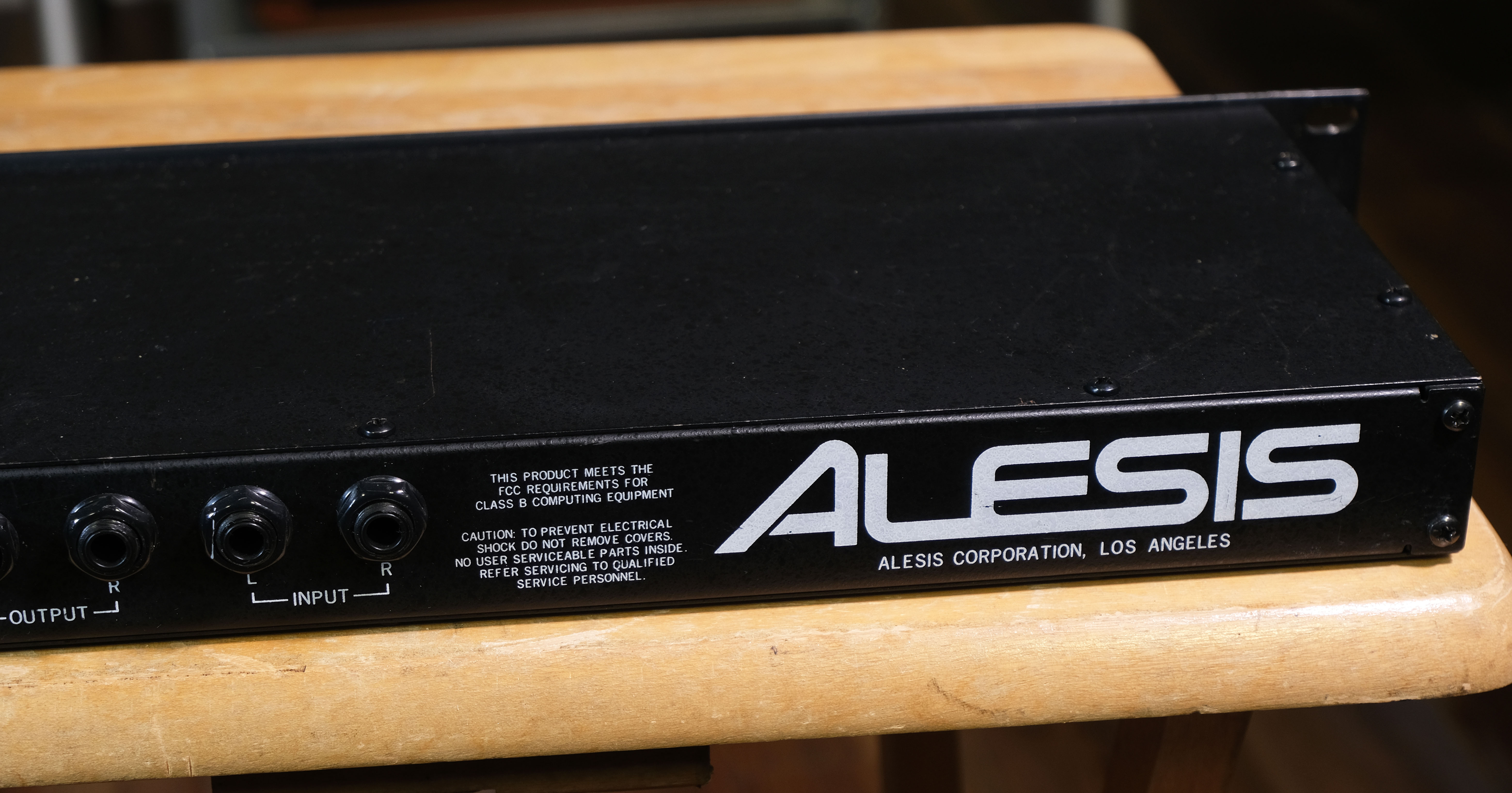 Alesis Midiverb II