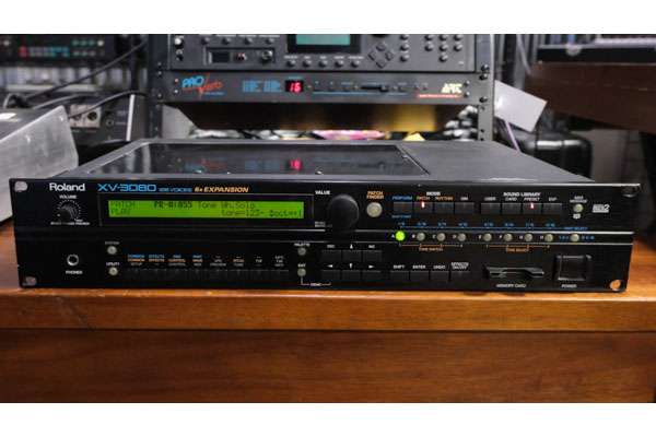 Roland XV-3080