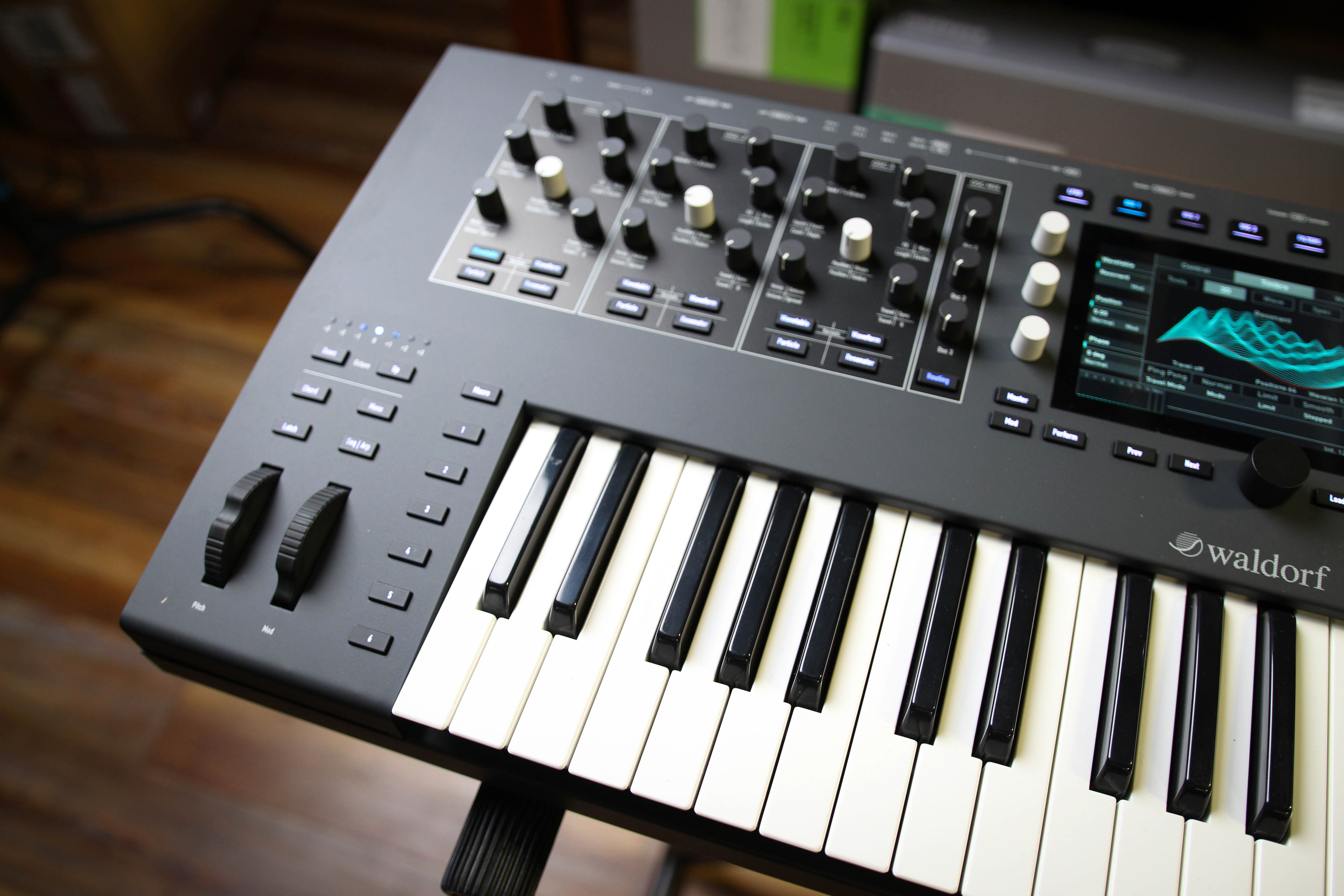 Waldorf Iridium Keyboard