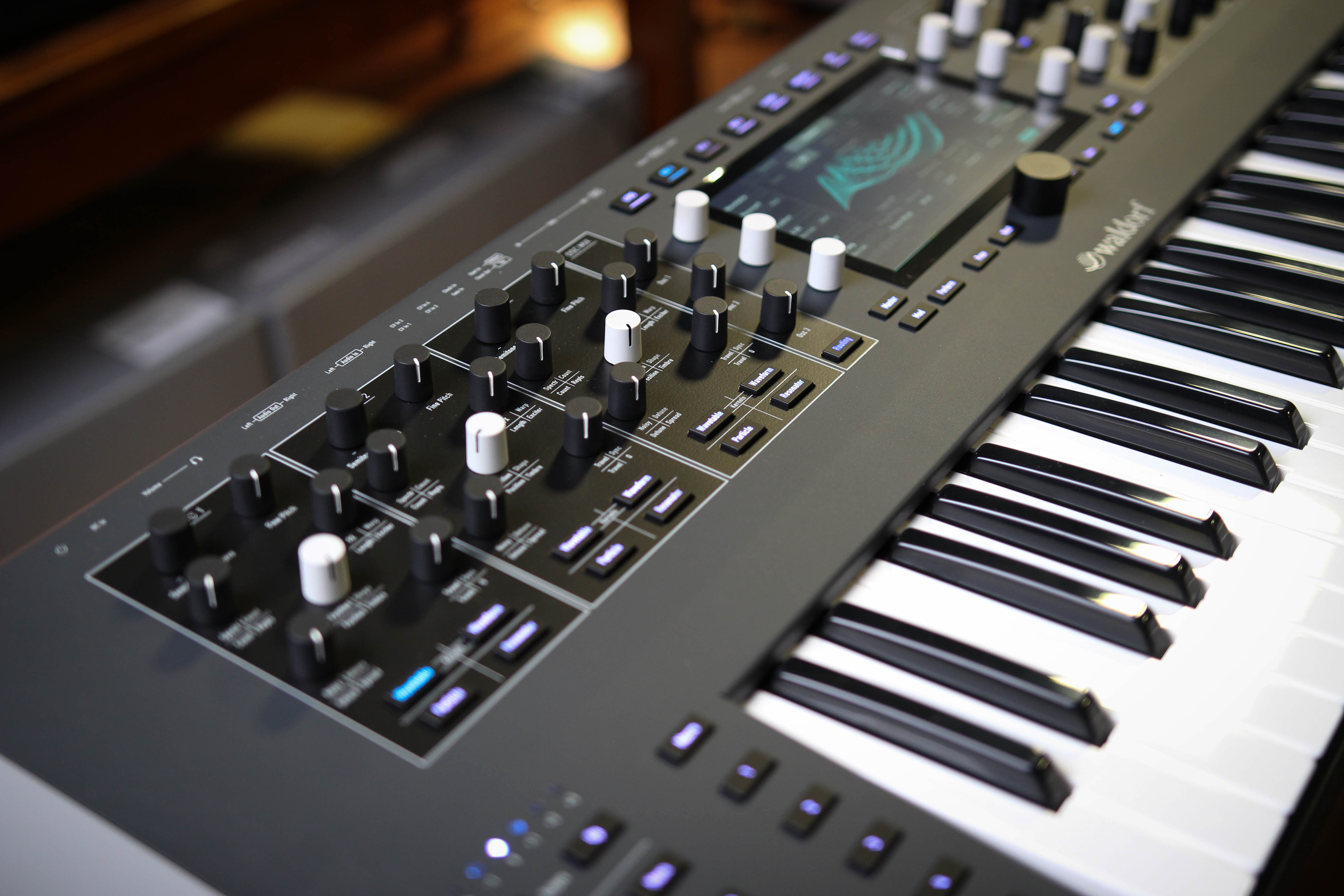Waldorf Iridium Keyboard