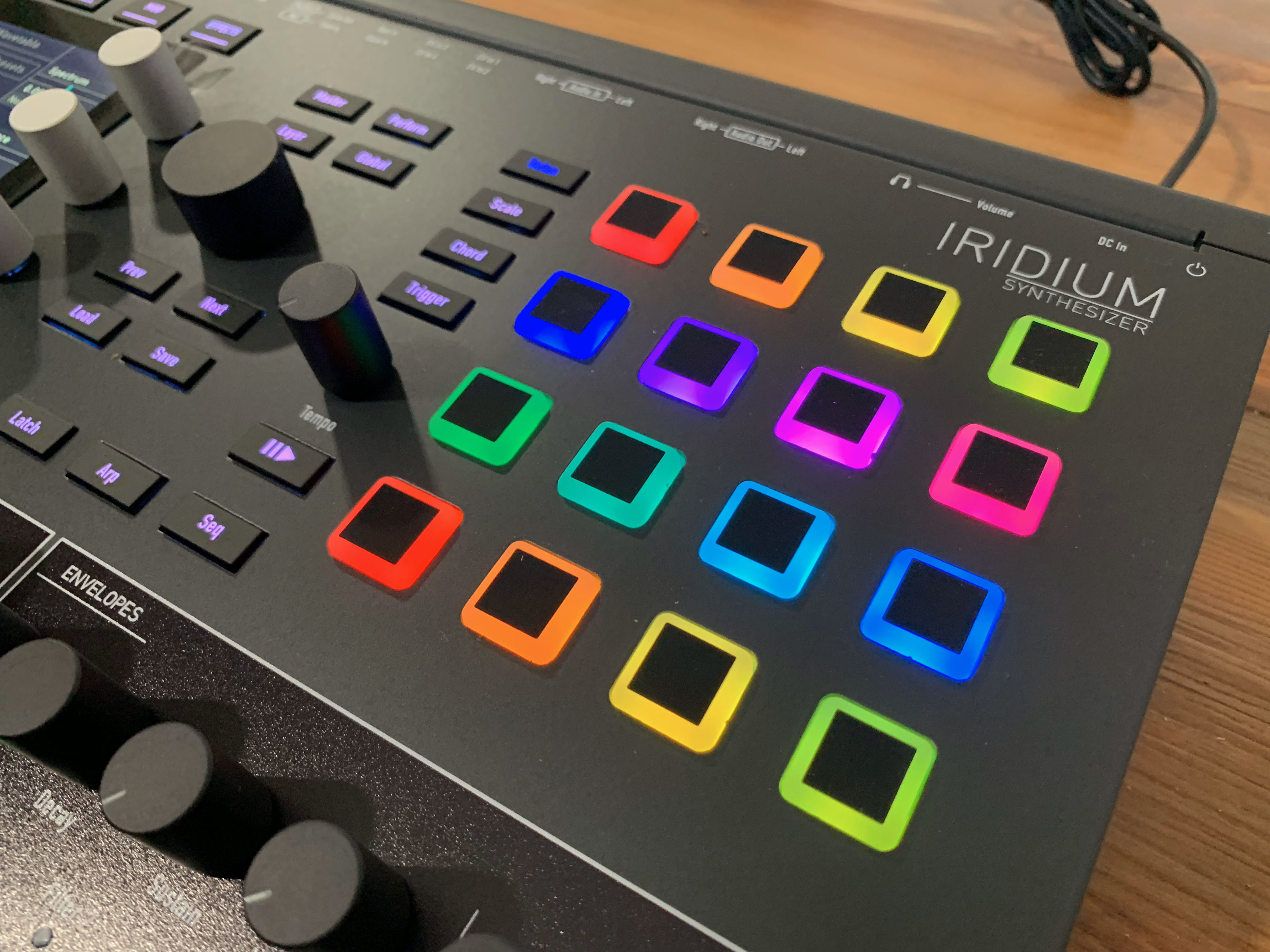 Waldorf Iridium synthesizer