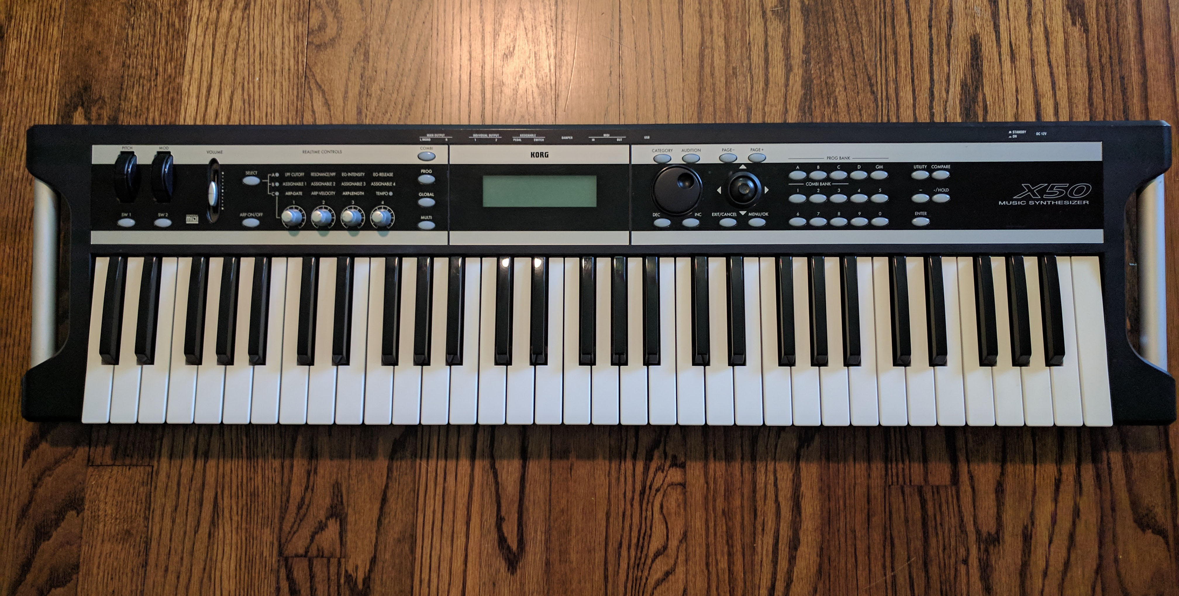 Korg X50 photo gallery - Syntaur