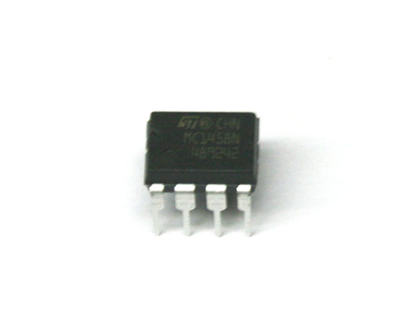 IC, 1458 op amp